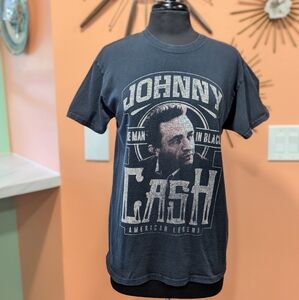 Johnny Cash Medium Distressed Black Tee Rockstar Girlfriend Aesthetic Short Slv